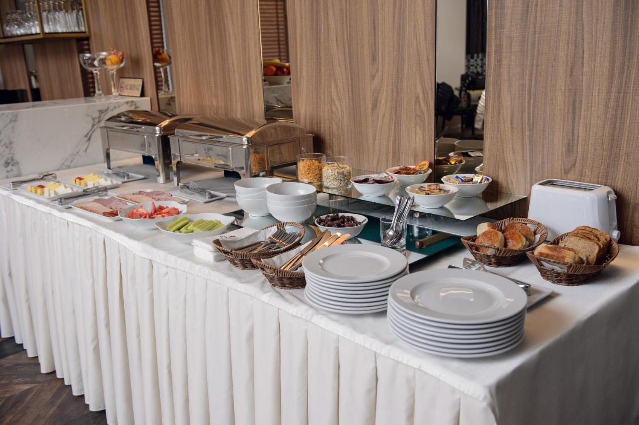 Hotel Eterno Στρώμνιτσα Εξωτερικό φωτογραφία